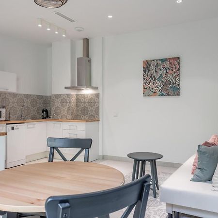 Chic & Comfortable Apartment, Private Terrace Valencia Exteriör bild