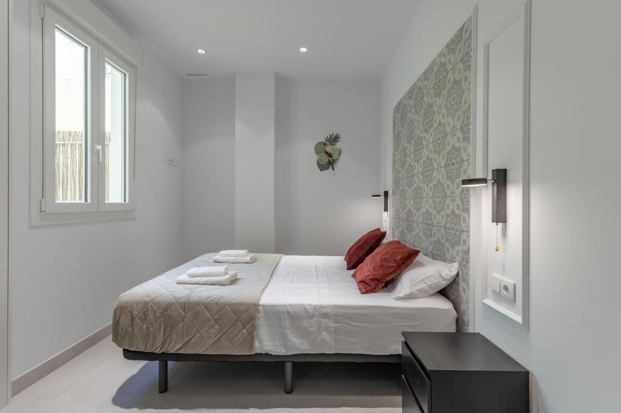 Chic & Comfortable Apartment, Private Terrace Valencia Exteriör bild