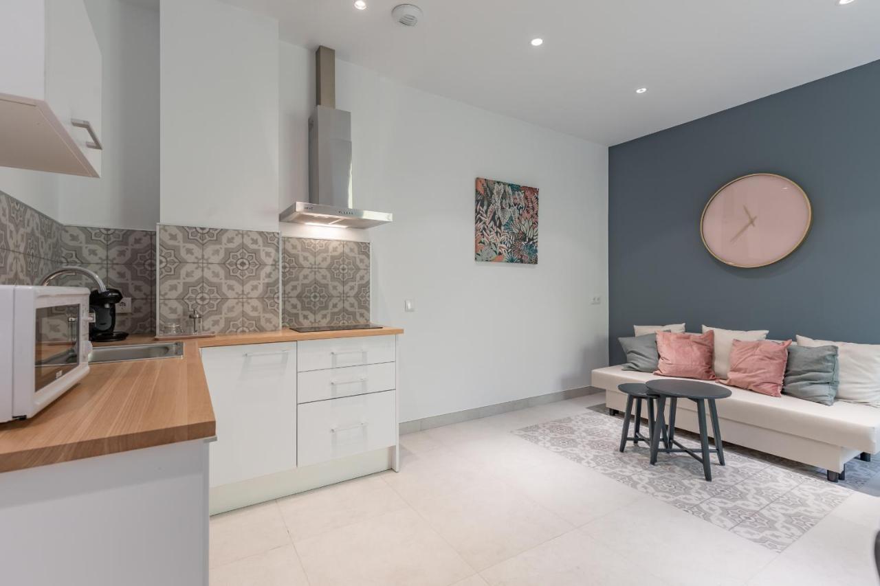 Chic & Comfortable Apartment, Private Terrace Valencia Exteriör bild